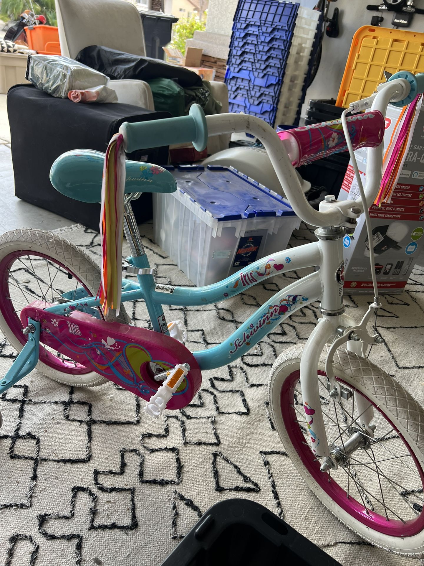 Schwinn Girls Bike 16” for Sale in Oceanside, CA OfferUp