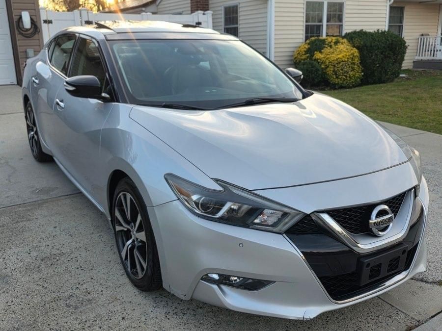 2016 Nissan Maxima