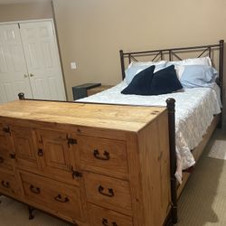 Queen Size Bedroom 6 Pc Set Rustic