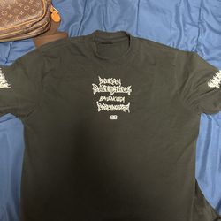 Balenciaga Tee size M