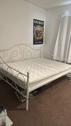 FREE full size bed