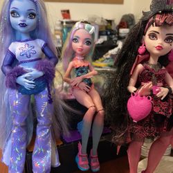 3 G3 Monster High Dolls