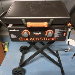 Blackstone 1935 On The Go Griddle 