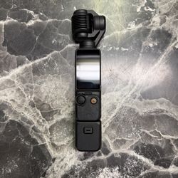 DJI Osmo Pocket 3-Axis Stabilizer and 4K Handheld Camera