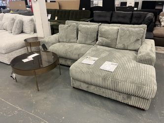 Furniture Sale! Sectionals Recliners Couches ETC