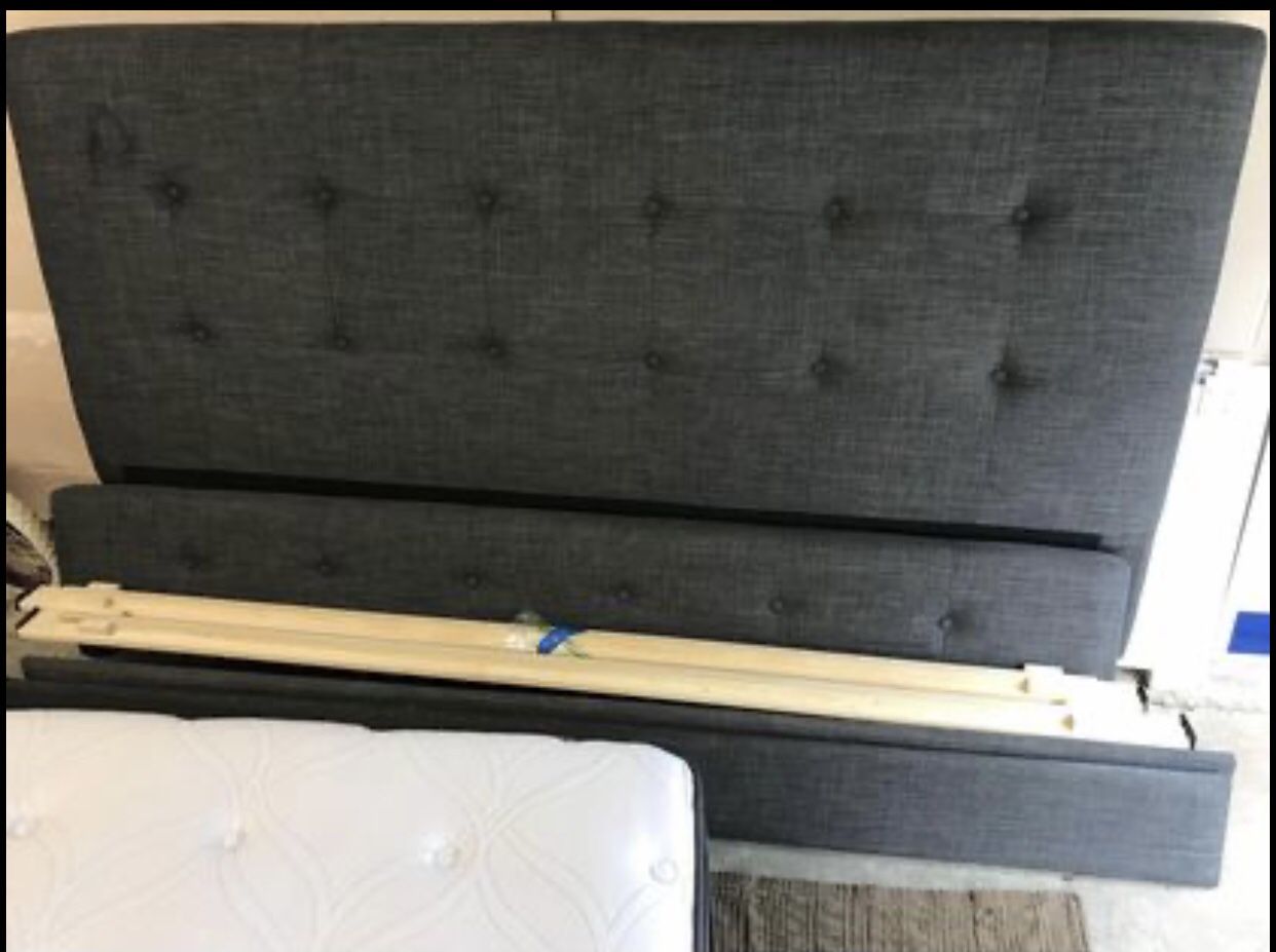 King Size Gray Platform Bed With Like-new Mattress