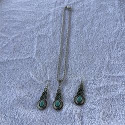 Cadena turcoza con aretes