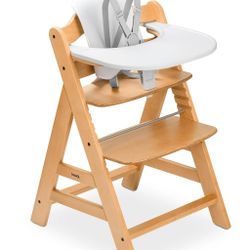New ✨Adjustabel  high Chair And Child Seat In box
