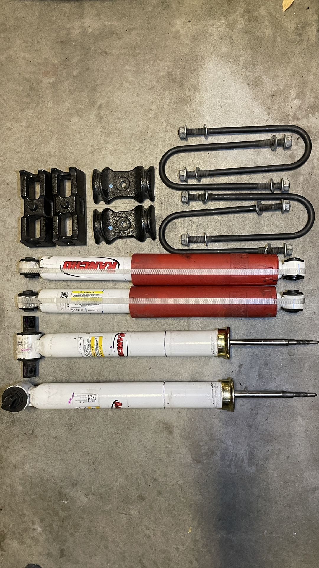 Rancho Shocks From 2025 GMC 1500 Sierra AT4