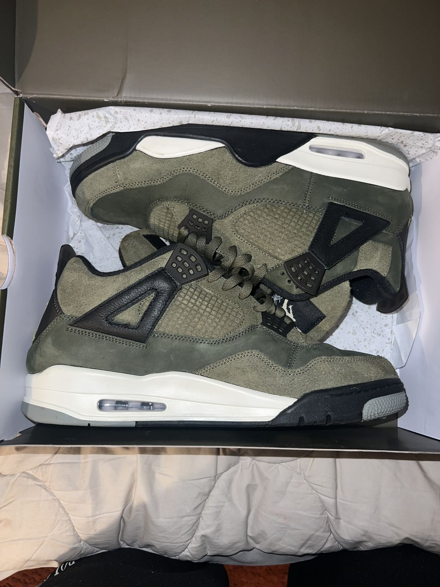 Jordan Olive 4s Size 13