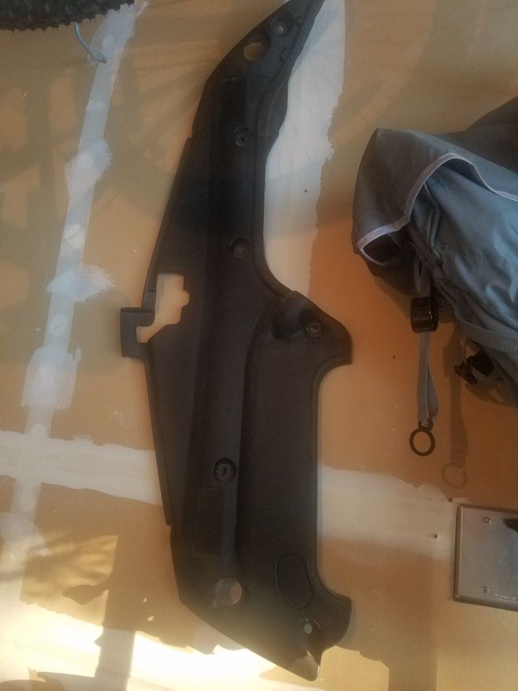 Toyota Prius 2004-2009 radiator cover