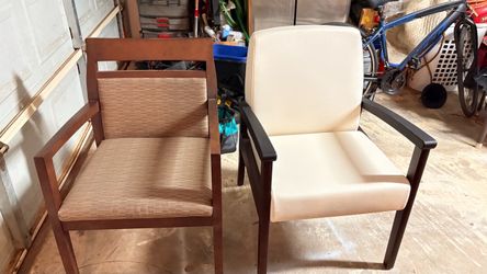 Set of 2 Upholstered Arm Chairs