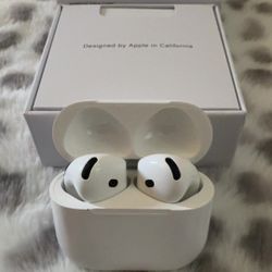 AirPod Gen 4s