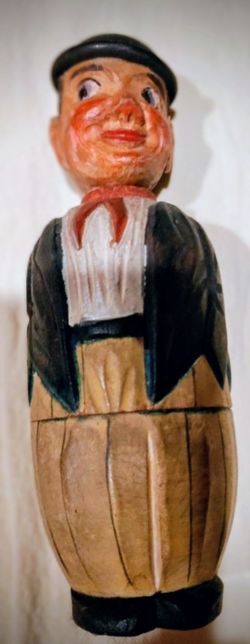 
Vintage Hand Carved Cork Screw

