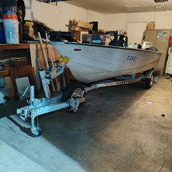 14 ft Aluminum Boat 