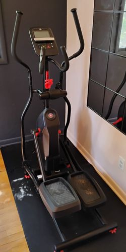 Schwinn 411 Elliptical - Like New - Ypsilanti, MI