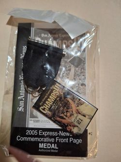 2005 Spurs Medal