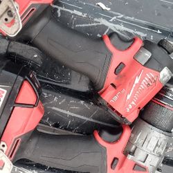 Milwaukee  M18