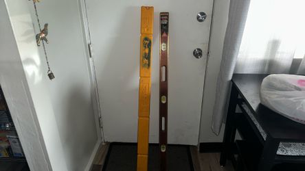 Level case Wooden 4 ft