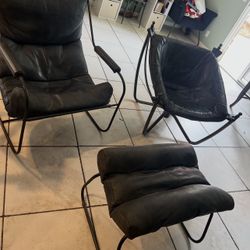 Lether Lounge Chairs 