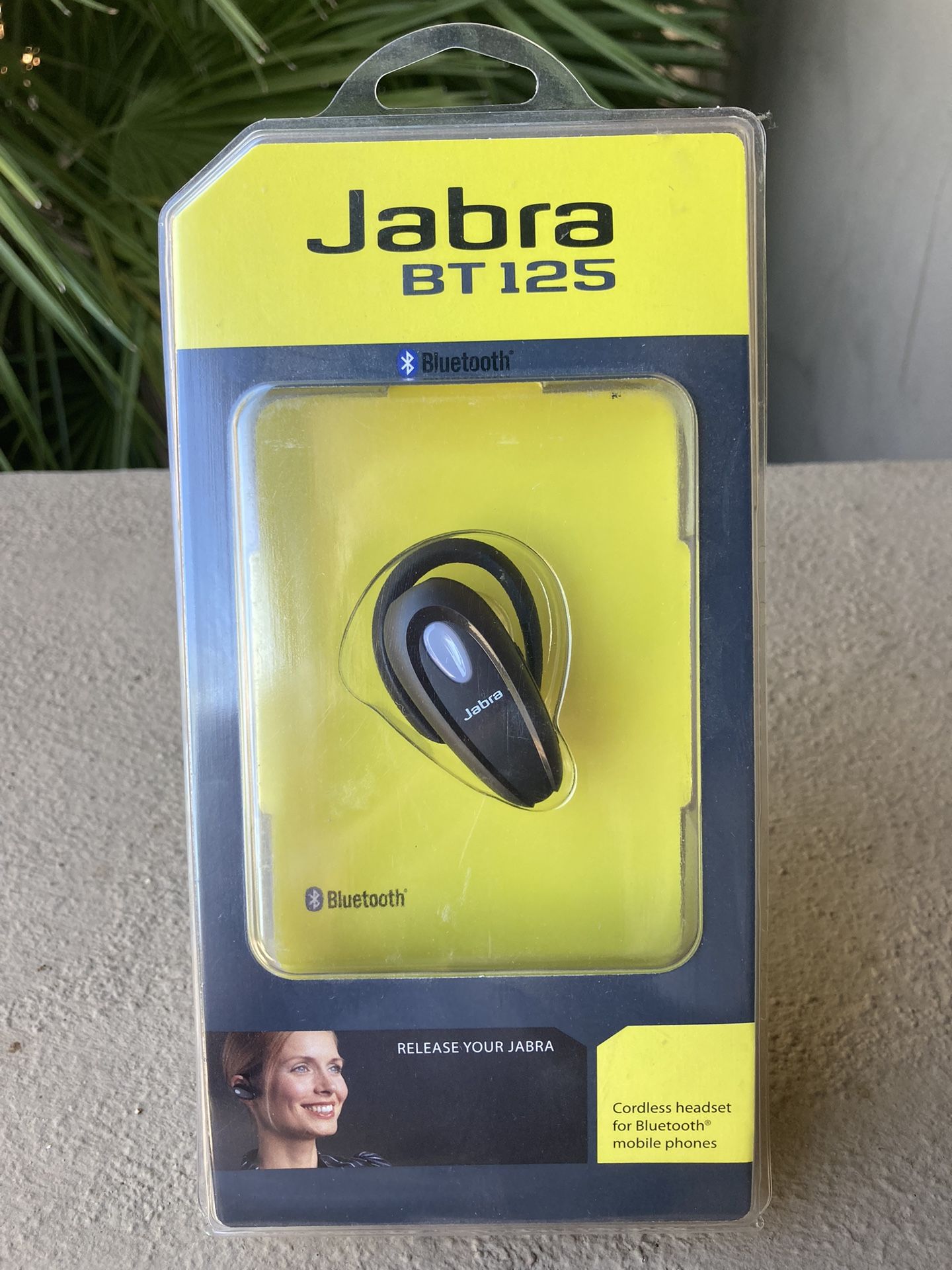 Bluetooth Headphone - Jabra BT125 Portable Bluetooth Headset, New
