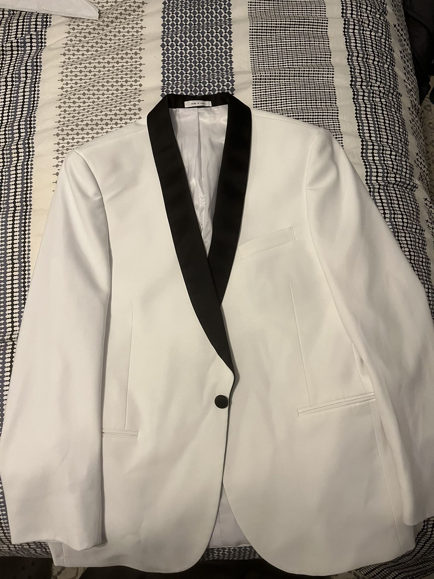 White Suit/tux