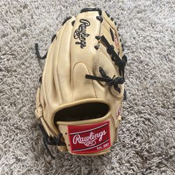 Rawlings Baseball Glove  GG Elite 12 Inch New With Tags $120 Rt Hand Throw