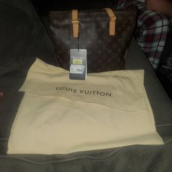 Louis Vuitton Authentic Purse