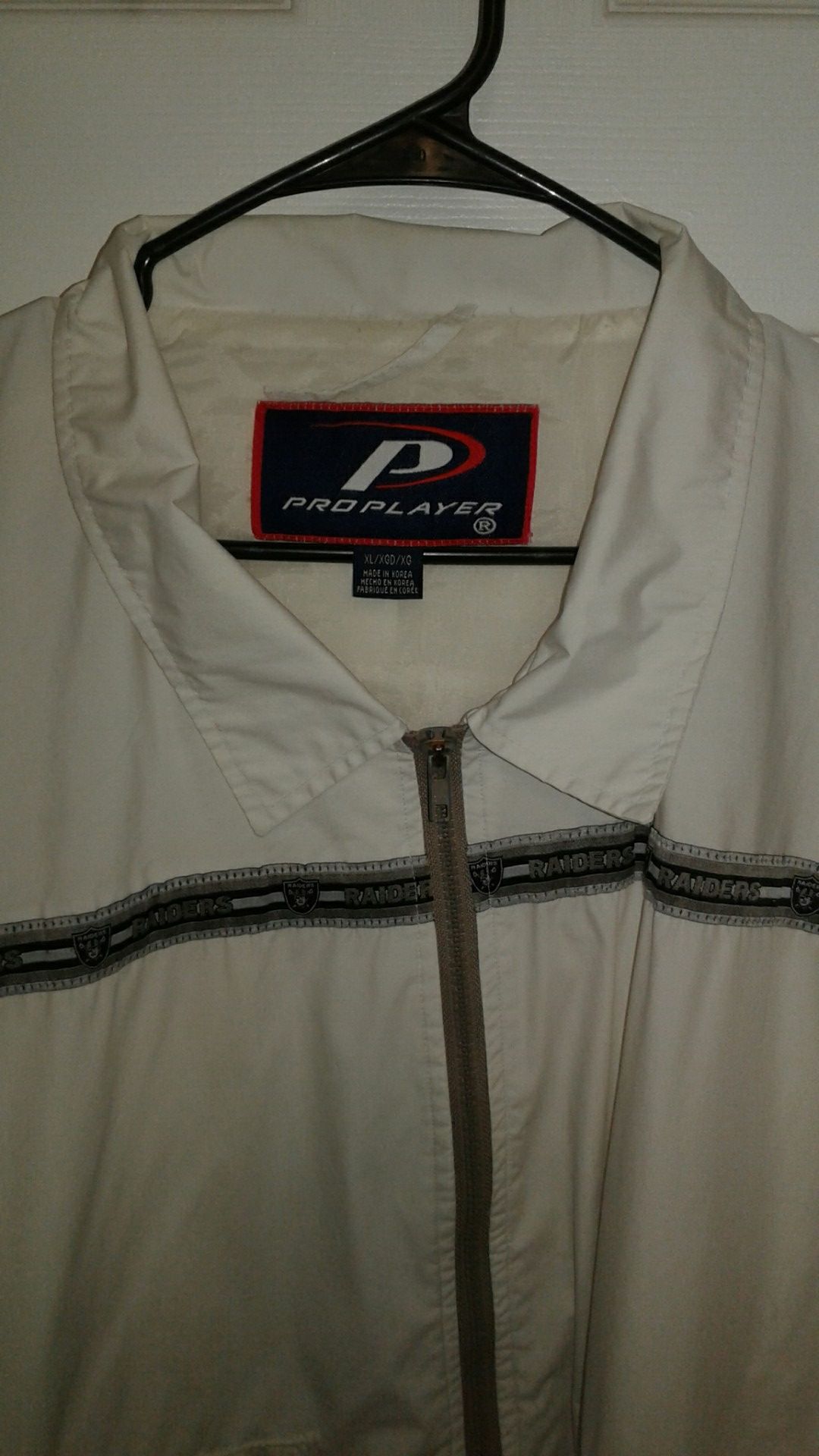 Vintage 90s RAIDERS pro player thin jacket white with Raiders