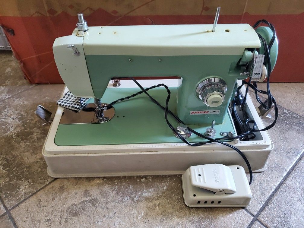 Vintage Morse sewing machine