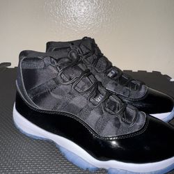 Jordan 11 