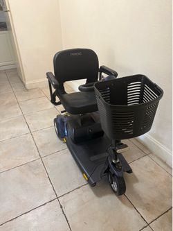 Silla de ruedas eléctrica