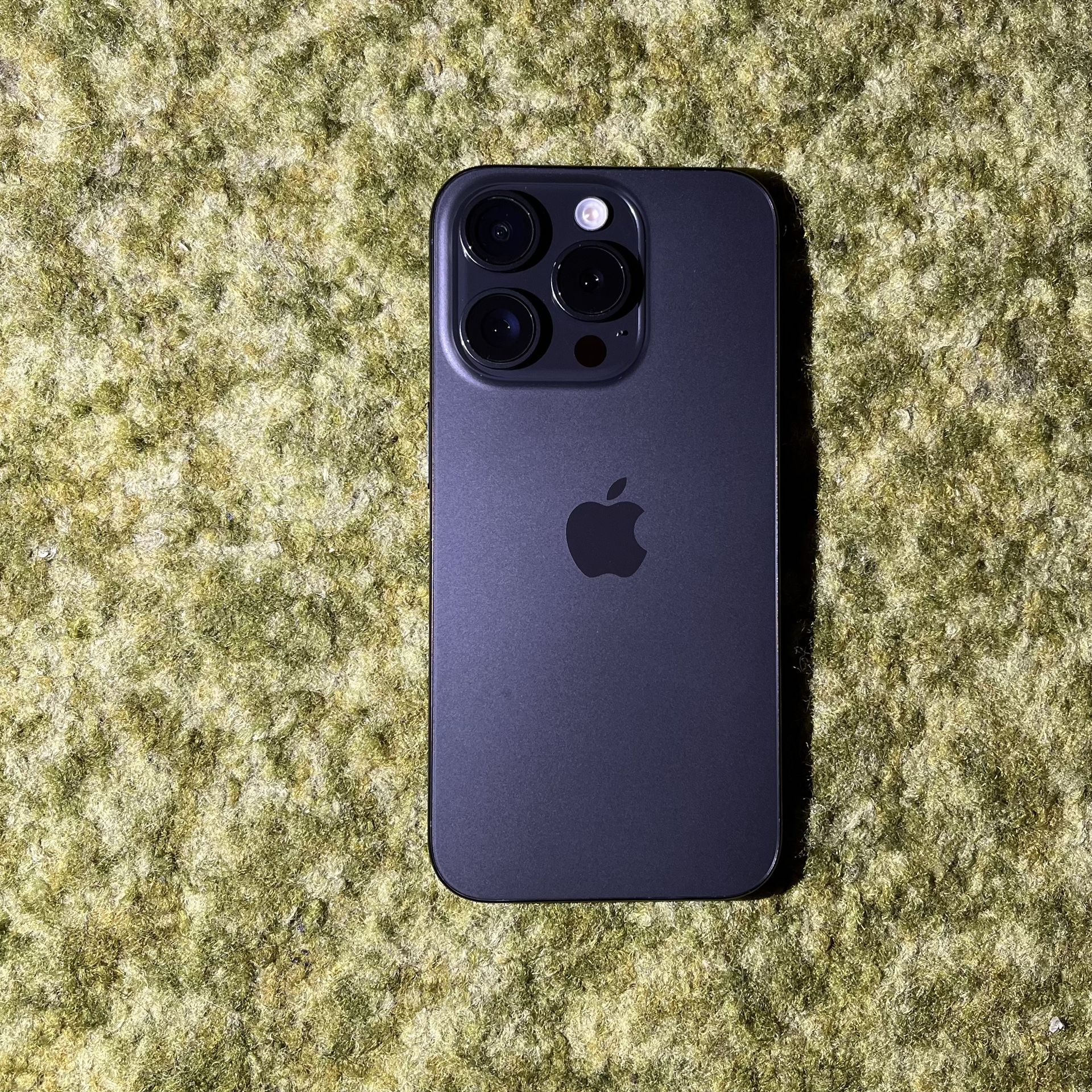 iPhone 15 Pro | 128GB | Black Titanium | Factory Unlocked