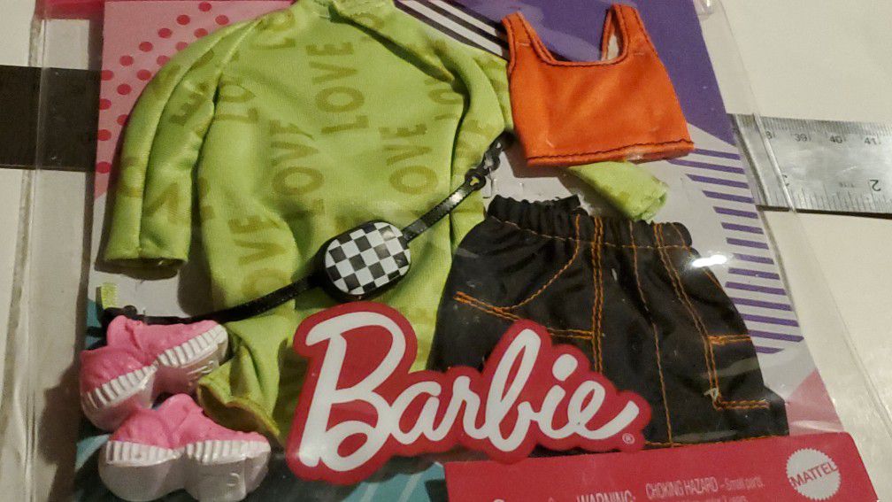 Barbie Small Clothes, Fanny Pack, Shoes, One Jurassic World Edition! for  Sale in Southington, CT - OfferUp