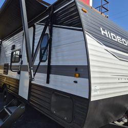 Rv Travel Trailer 2022 18 Ft 