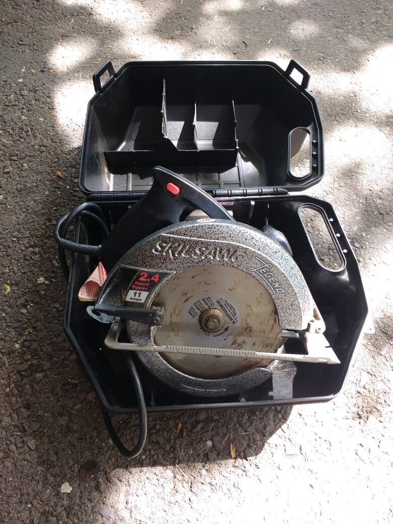 Skil Skilsaw Legend Model 5155 7 1/4" 2.4HP 11 Amp Circular Saw w/ Case