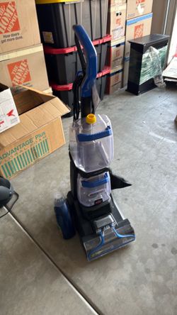 Carpet cleaner