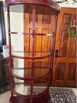 FREE 5-shelf Curio