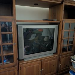 3piece Entertainment Center Real Oak Real Wool Real Nice