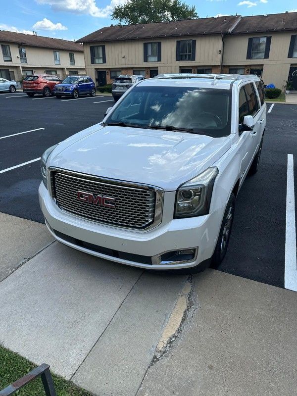2016 GMC Yukon