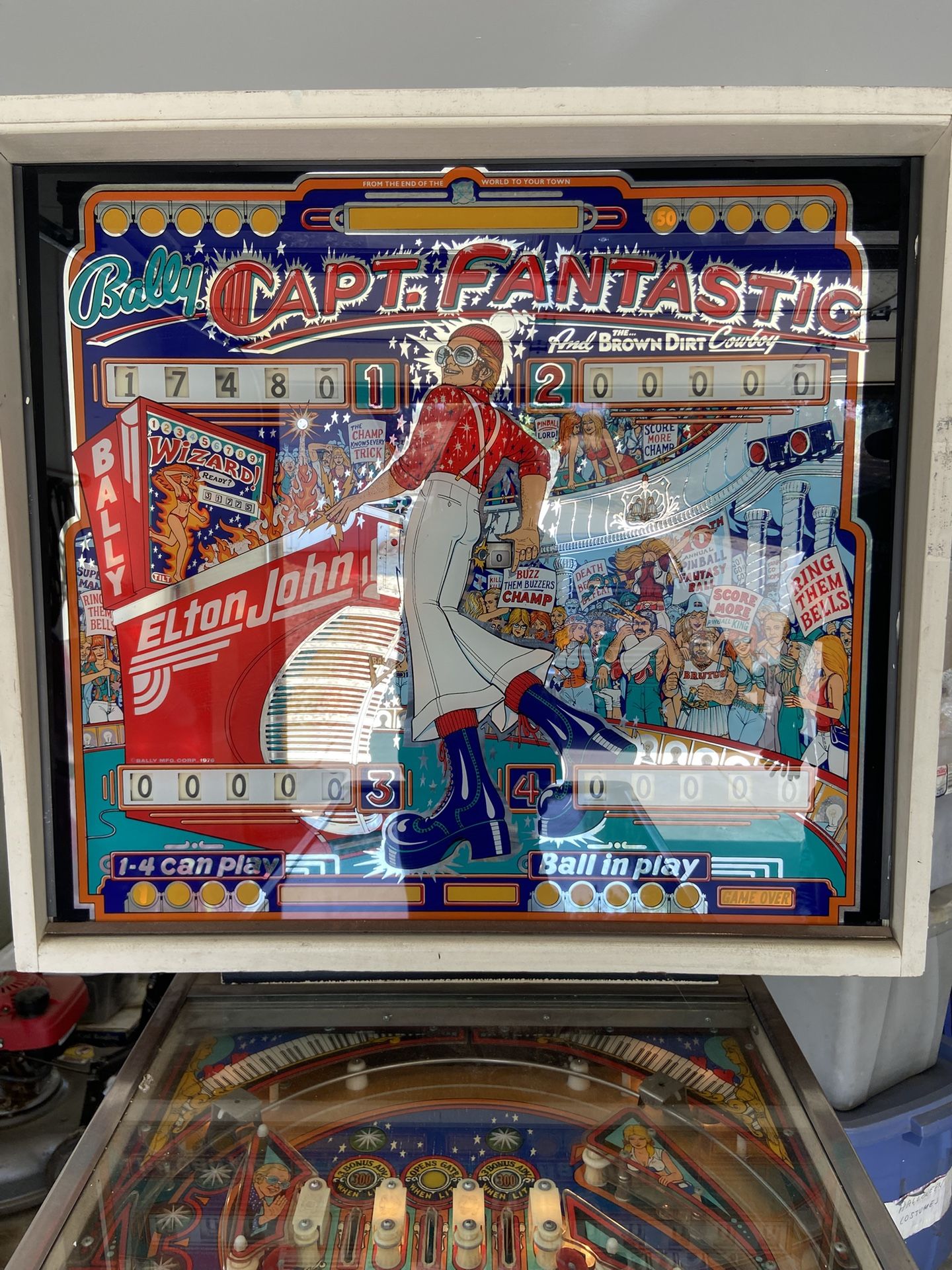 Captain Fantastic (Elton John) Pinball Machine 1976