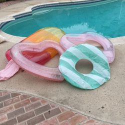 Pool Floats