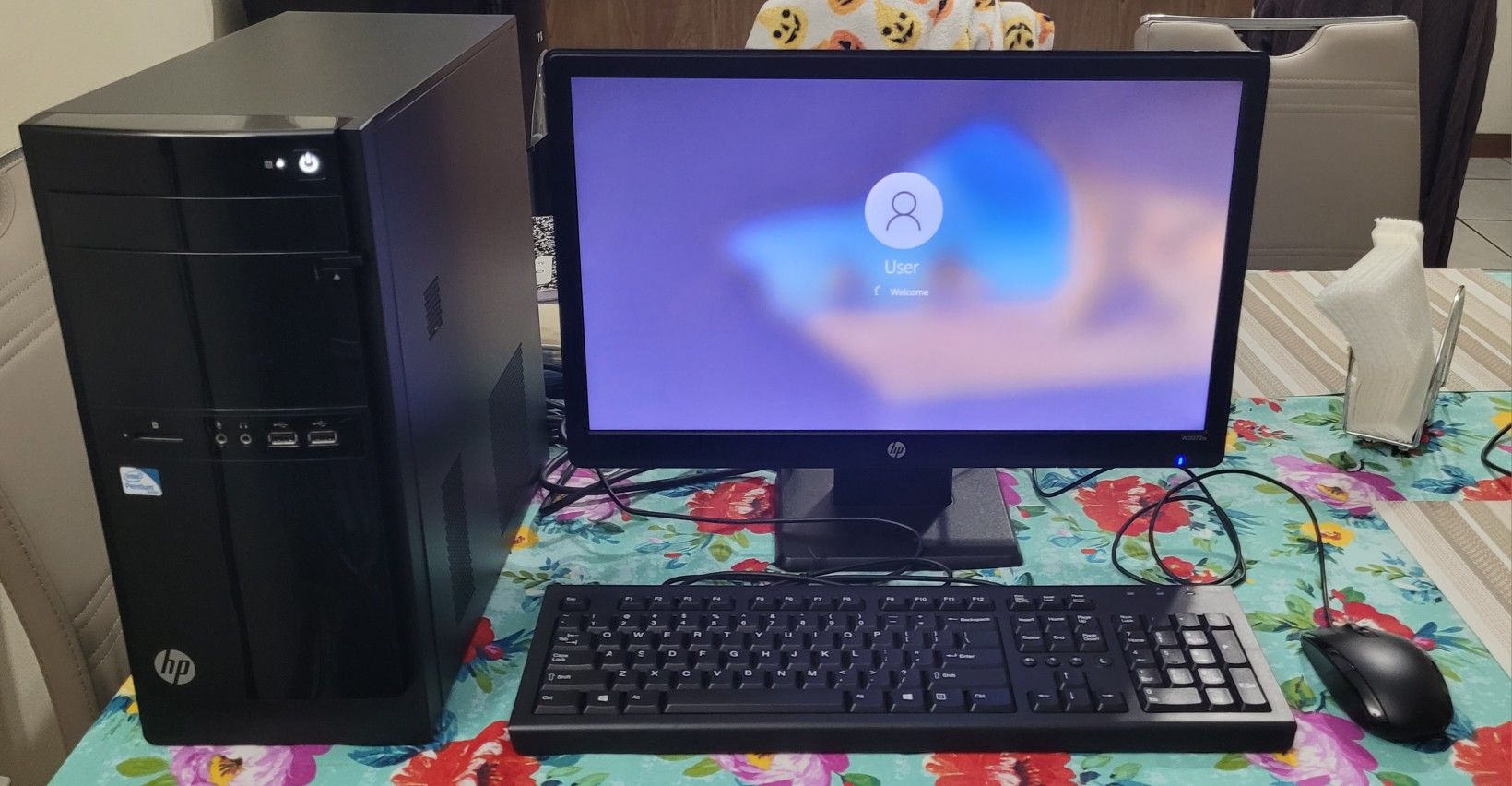 HP 110 DESKTOP COMPUTER CPU G 2020T 2.50 GHZ  RAM 16GB SSD  1TB Wind. 10 HOME