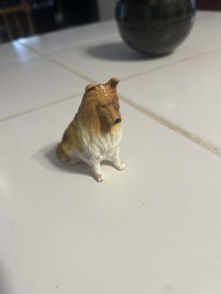 Collie Statue Brown and White Sitting Dog Puppy Figure Highly Detailed