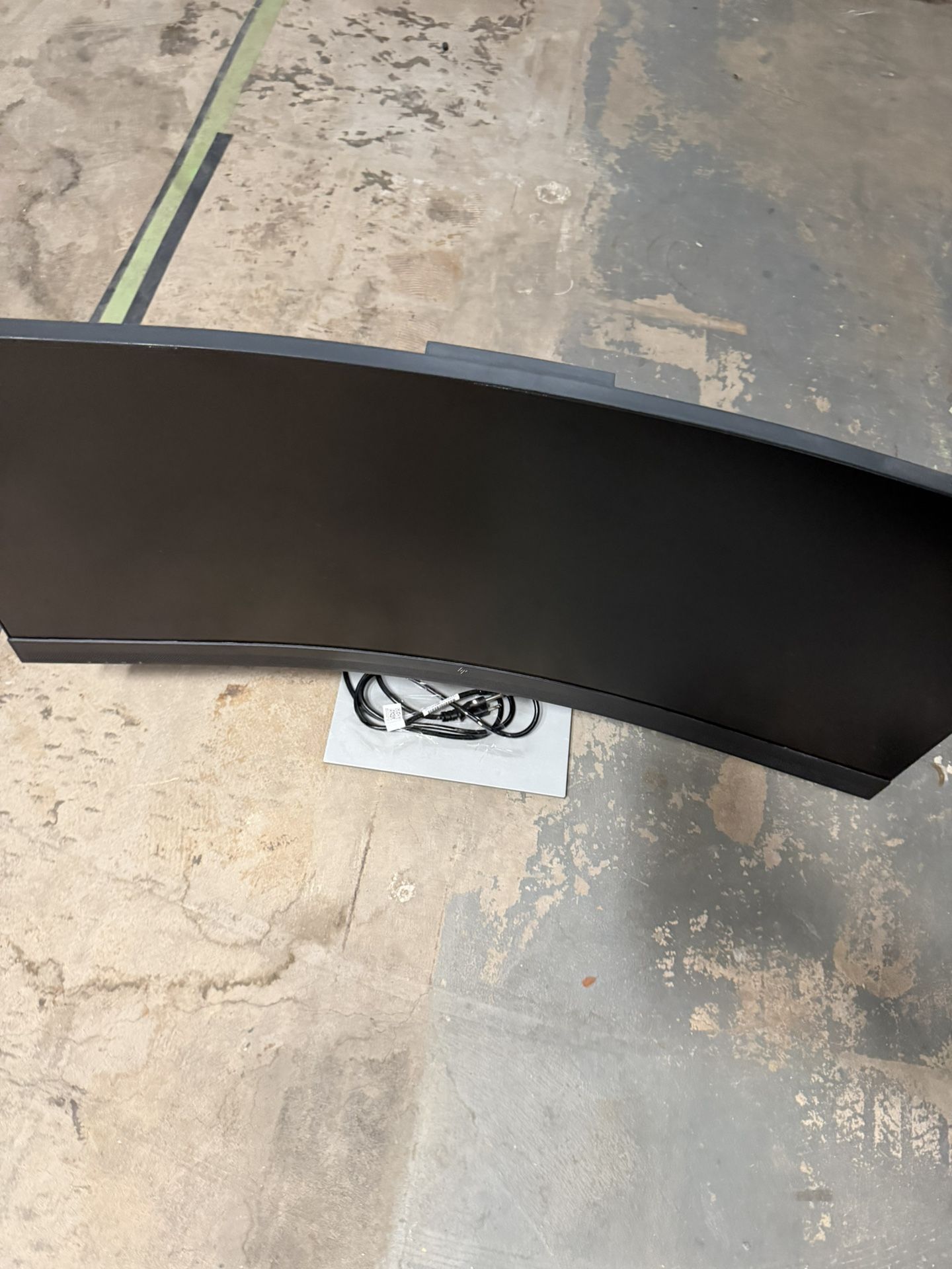 HP Monitor 32inch 