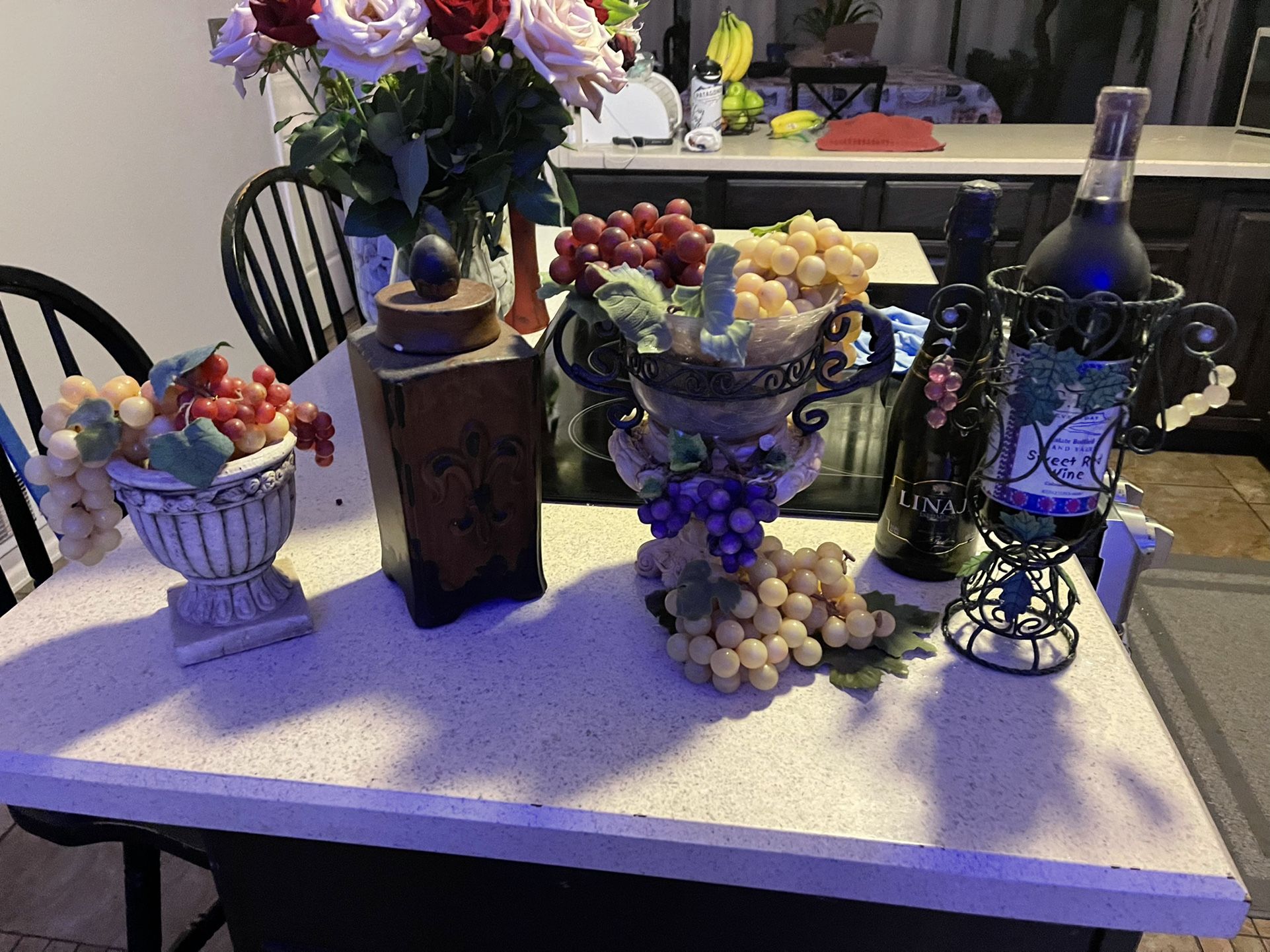 Grapes Italian  Style Decor