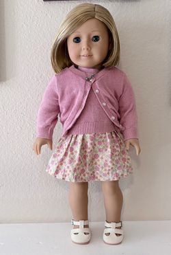 Kit Kittredge American Girl doll in meet outfit (PC stamp) plus extra outfit