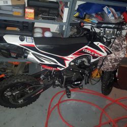 Coolster Semi Automatic Dirt Bike 125cc