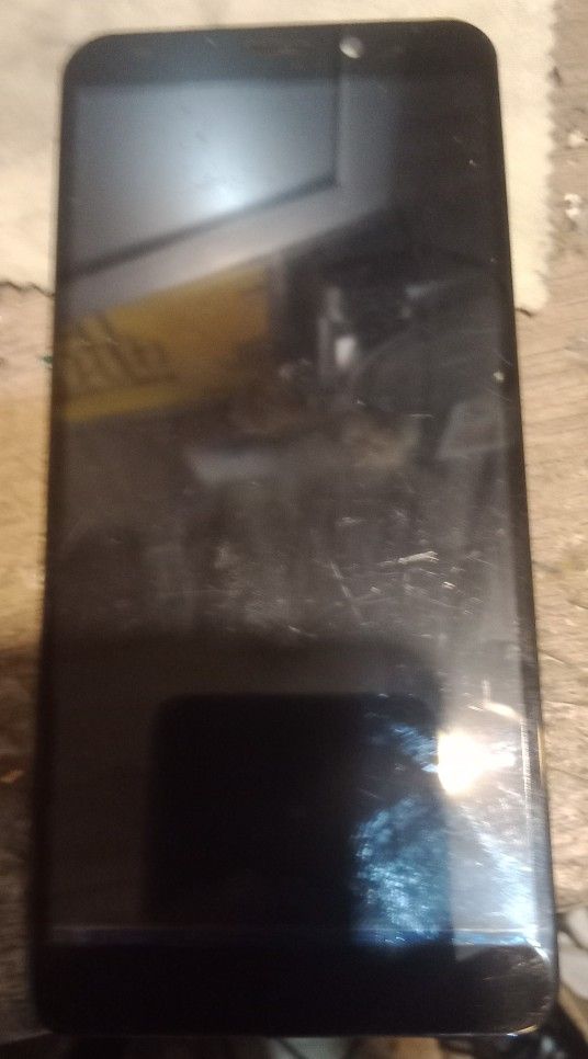 SMARTPHONE SCREEN