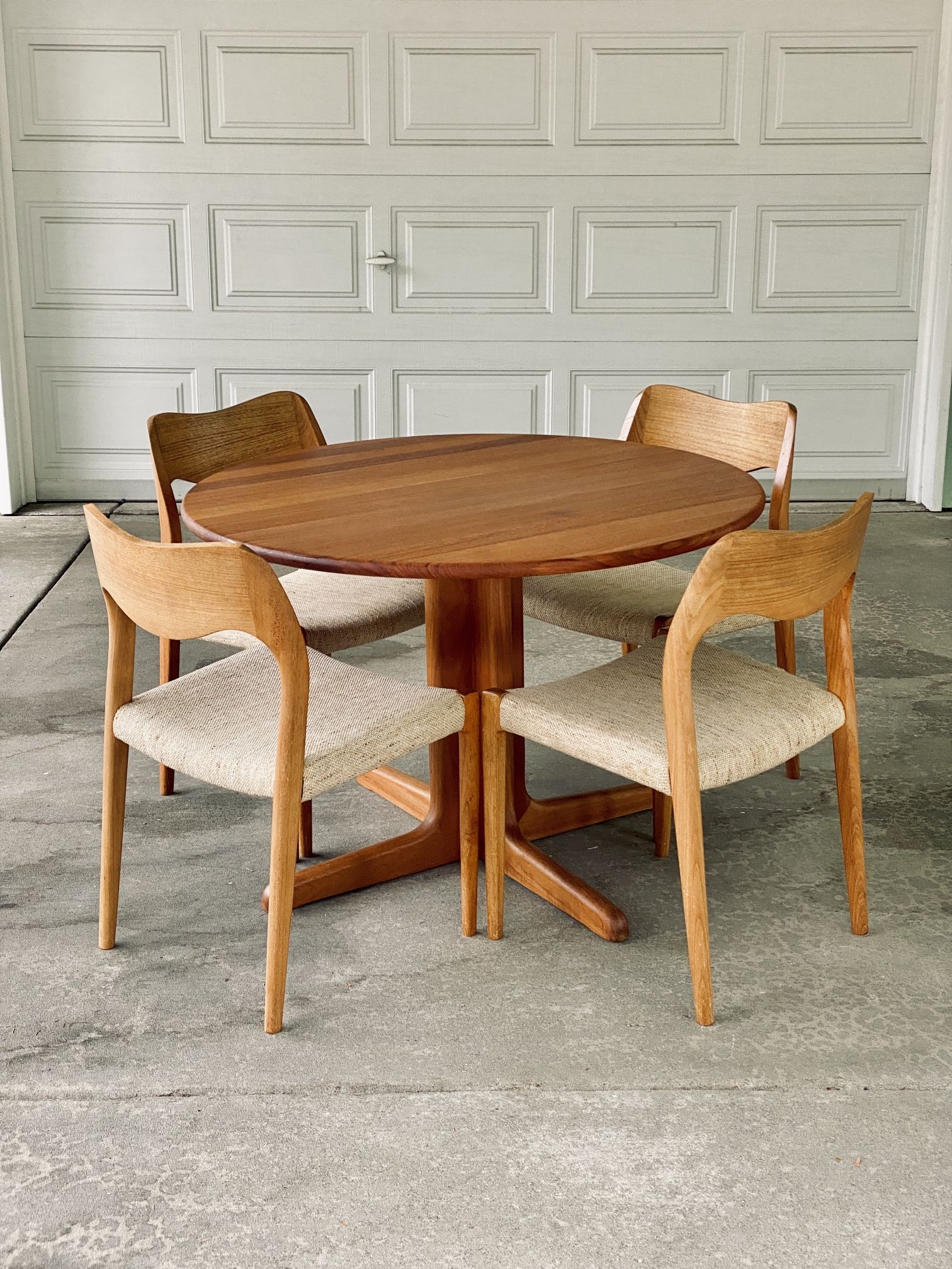 Mid Century Solid Teak Dining Table by K. D. Furniture for Sale in